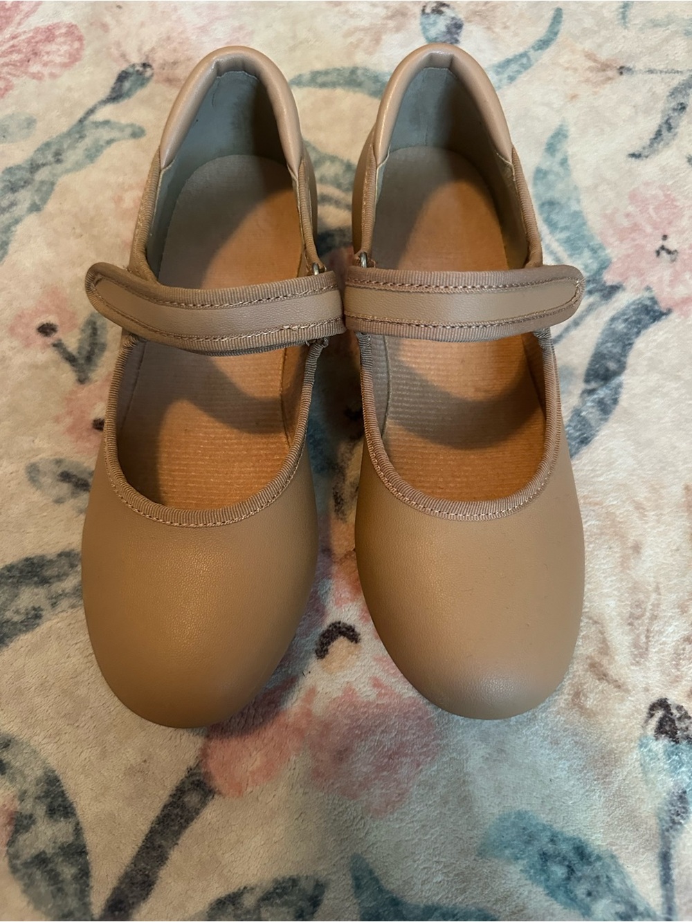 Girls' Tap Shoes